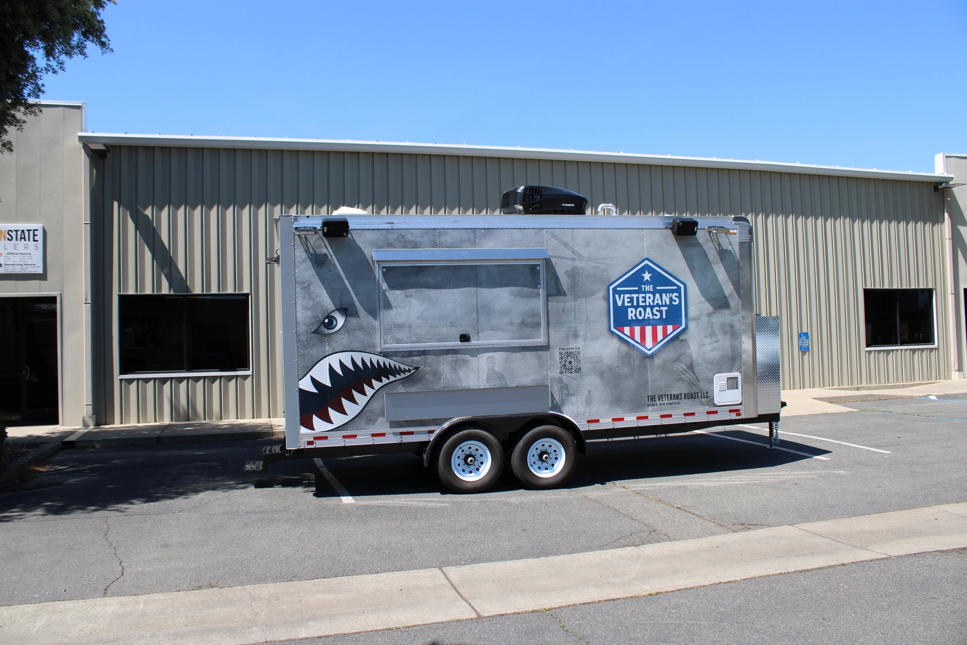 Deployable Feeding Platform
