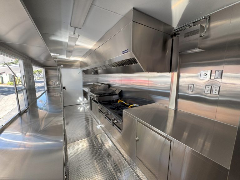 24ft Food Trailer Seafood Food Trailer for Crabs In Ur Pants - - image-139