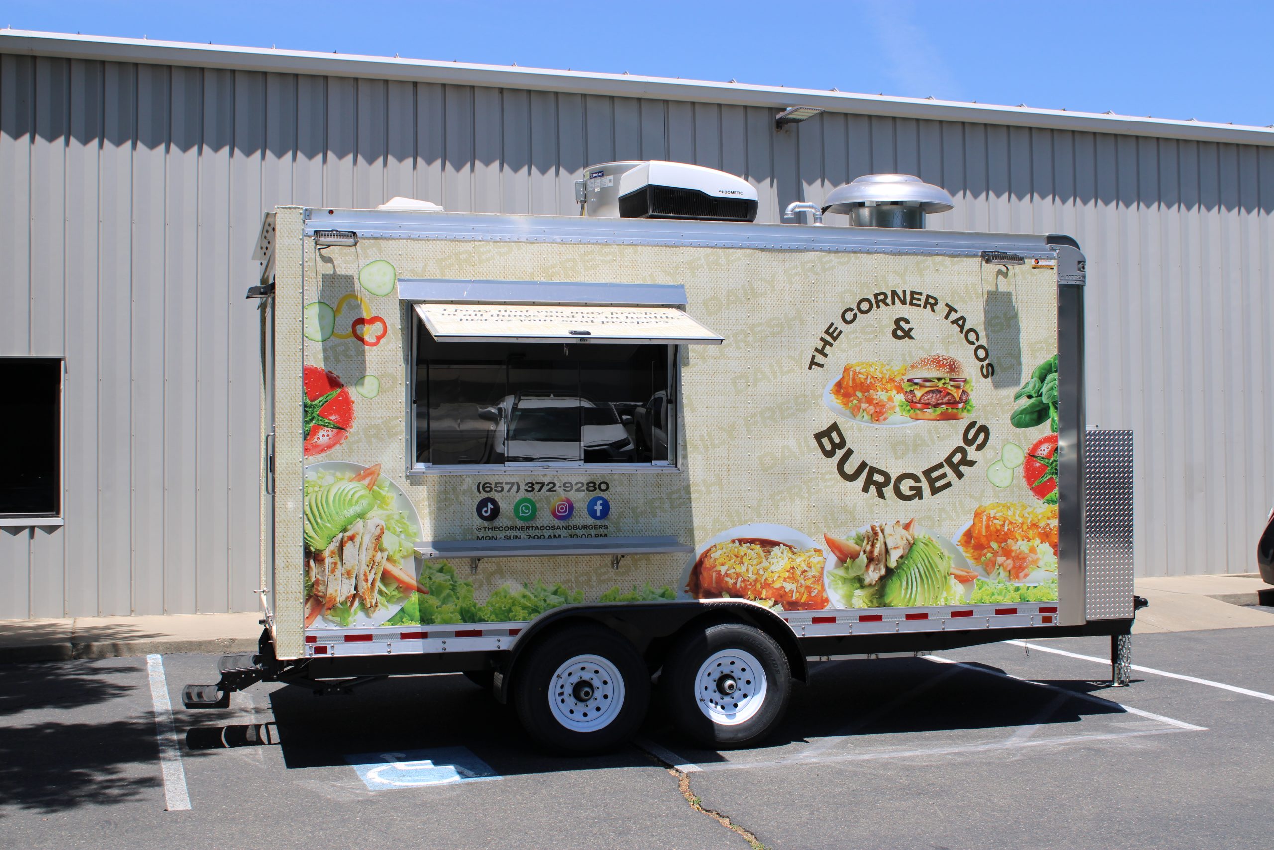 Mariscos Cachín - image-32