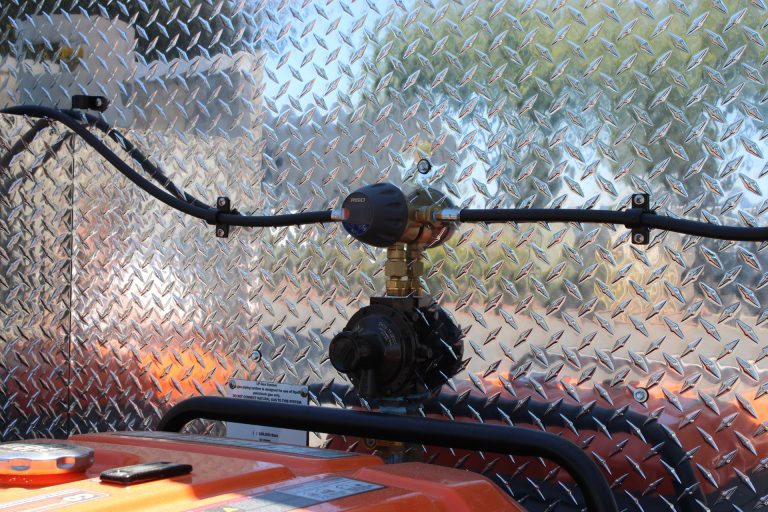 commercial gas connection and regulator on pizza food trailer