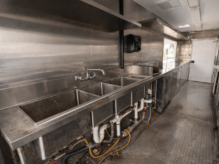 Why Choose Golden State Trailers? - image-148