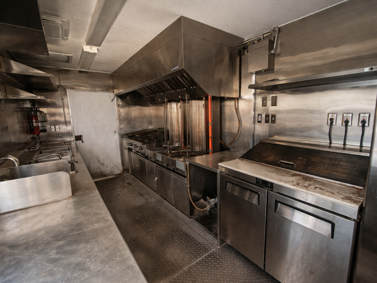 Why Choose Golden State Trailers? - image-142