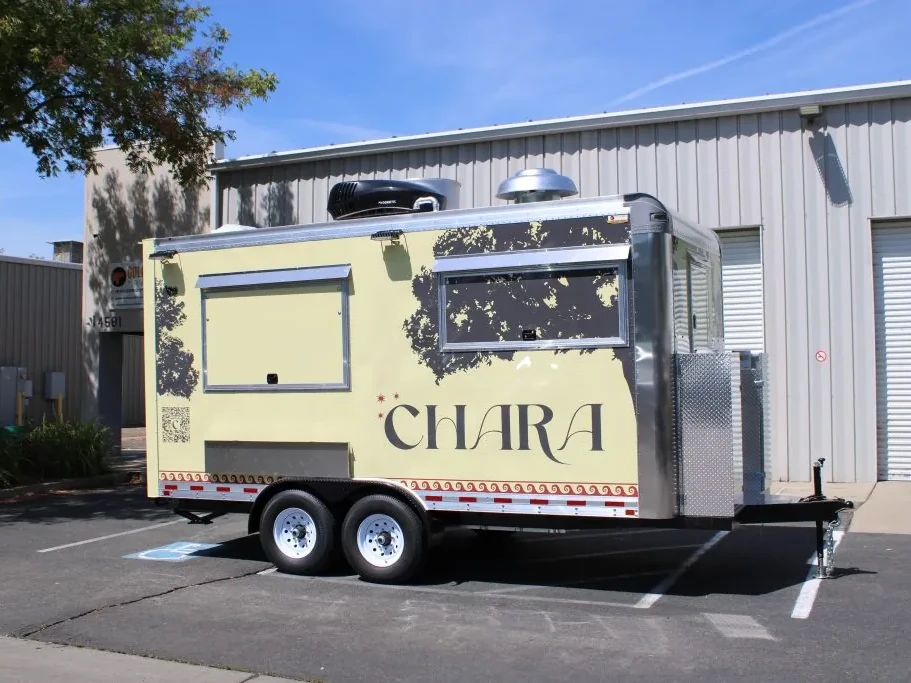 Chara Cali food trailer wrap, photo 1