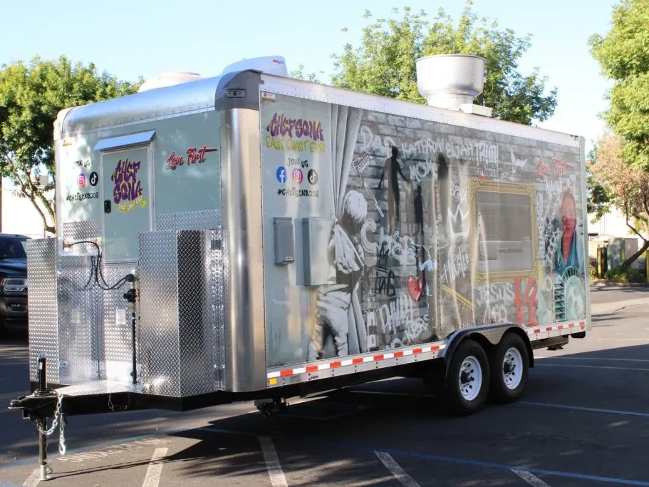 Chef Sena – East Coast Eats food trailer wrap, photo 4