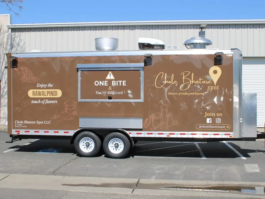 Chole Bhature Spot food trailer wrap, photo 3