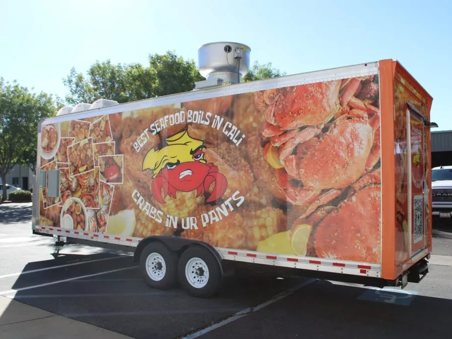 Crabs In Ur Pants food trailer wrap, photo 2