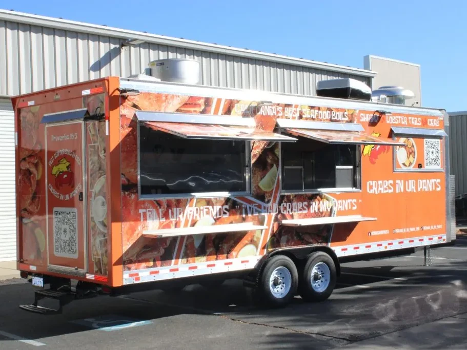 Crabs In Ur Pants food trailer wrap, photo 3