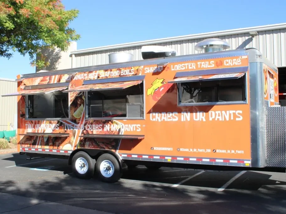 Crabs In Ur Pants food trailer wrap, photo 4