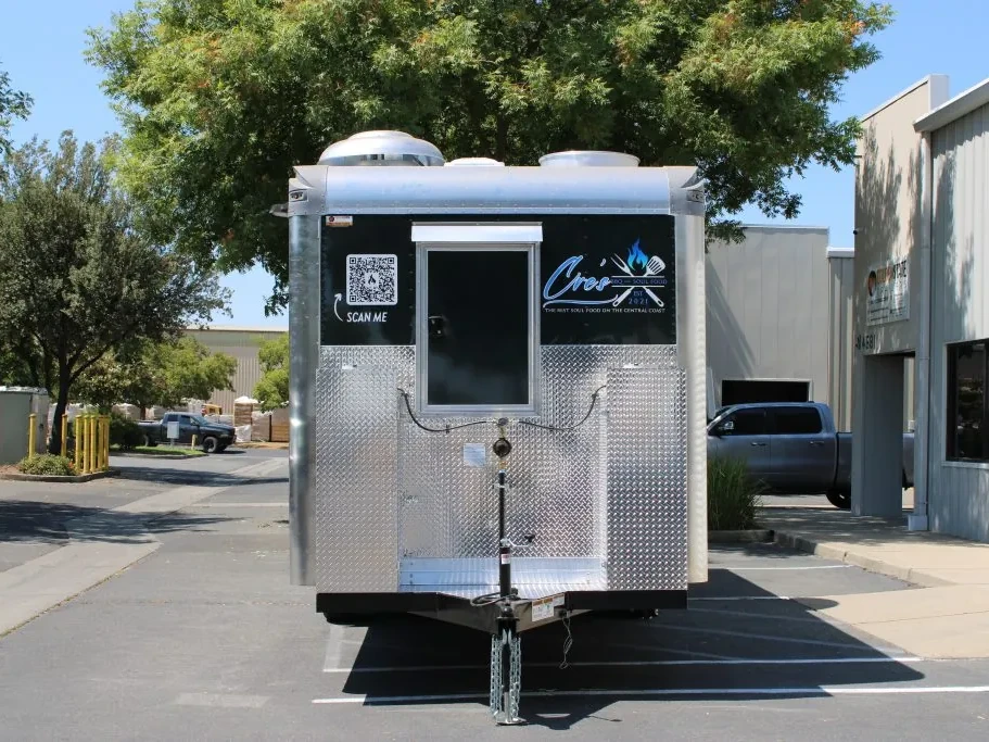 Cre’s BBQ and Soul Food food trailer wrap, photo 5