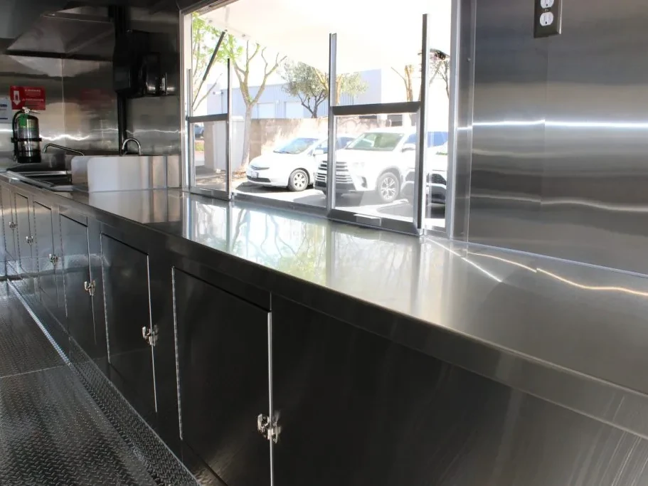Egg Mania food trailer wrap, photo 13