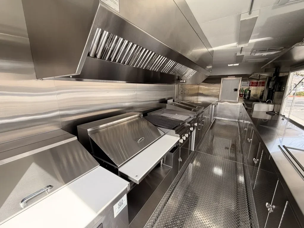 End Zone Kitchen food trailer wrap, photo 10