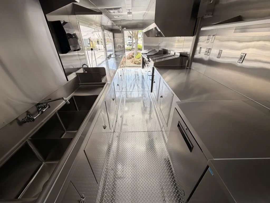 End Zone Kitchen food trailer wrap, photo 14
