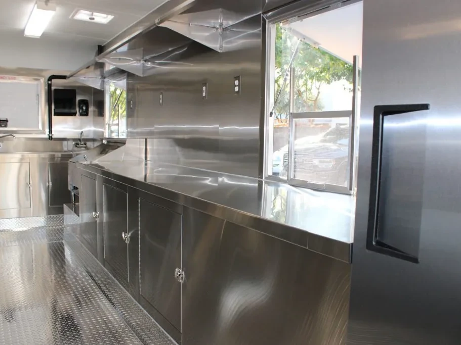 Flaco’s Tacos food trailer wrap, photo 12