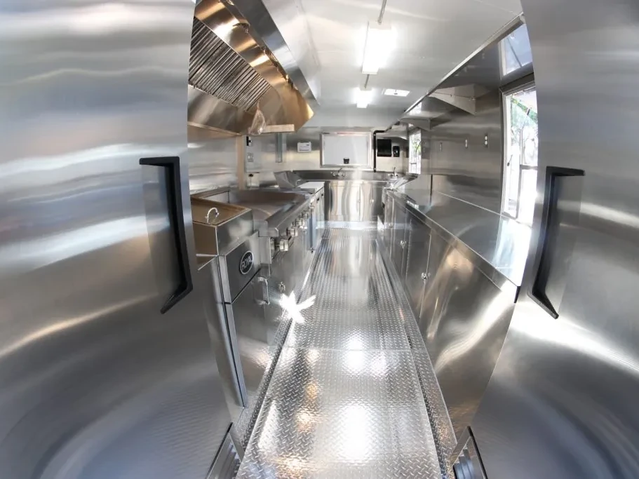 Flaco’s Tacos food trailer wrap, photo 13