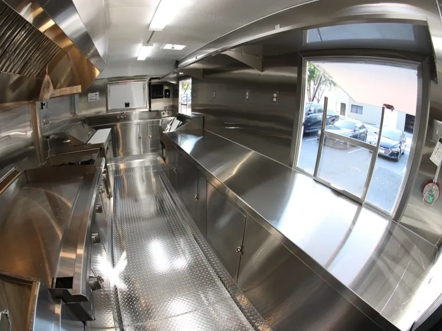 Flaco’s Tacos food trailer wrap, photo 16