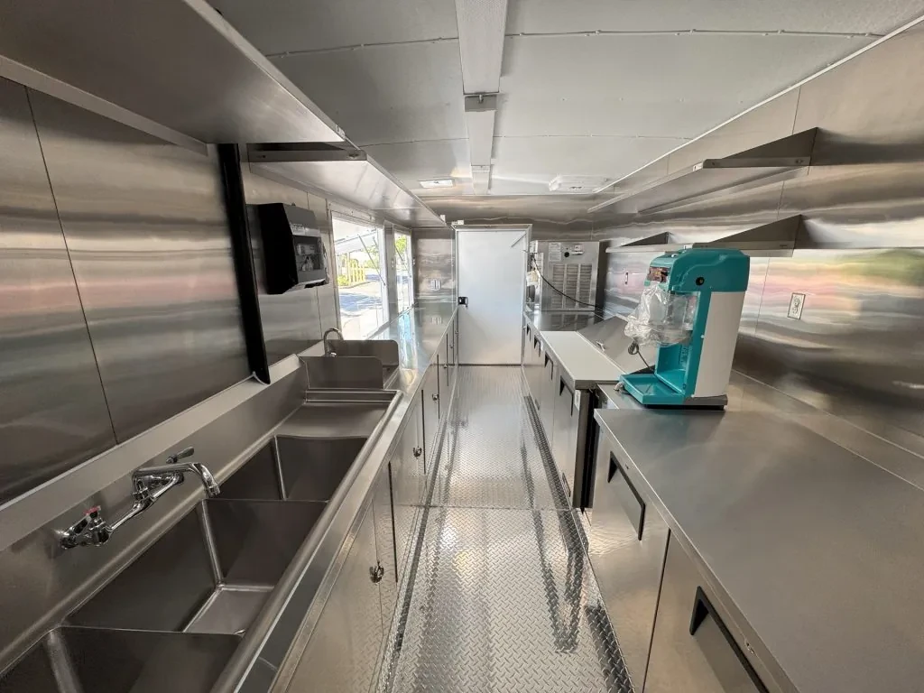 Frosty Frenzy food trailer wrap, photo 11