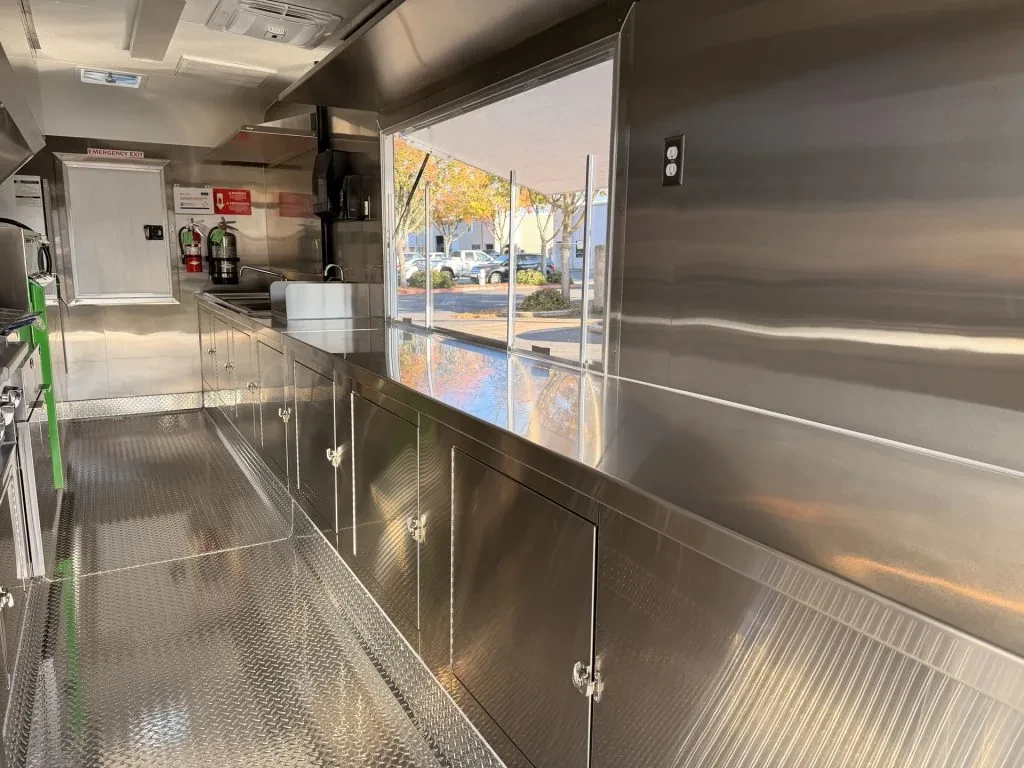Jaimito’s Baked Potatoes Roasted Corn food trailer wrap, photo 4