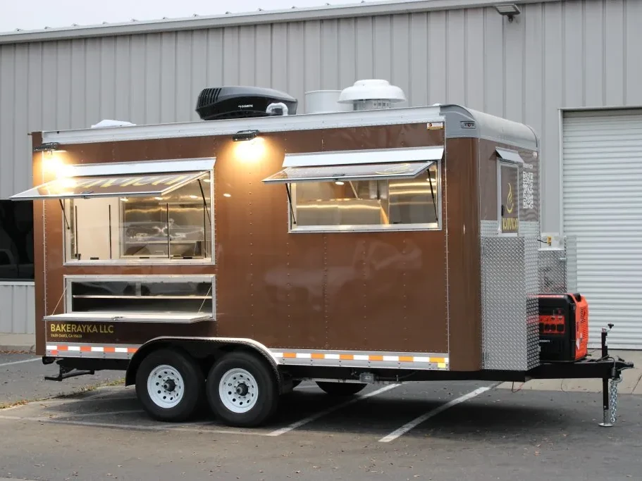 Kavka food trailer wrap, photo 13
