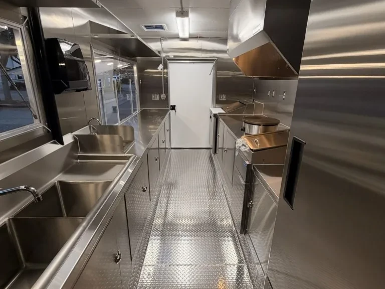 Kavka food trailer wrap, photo 8