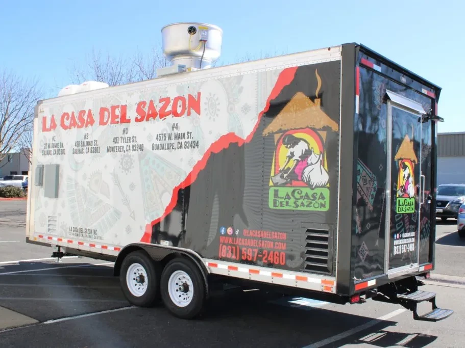 La Casa Del Sazon Inc food trailer wrap, photo 2