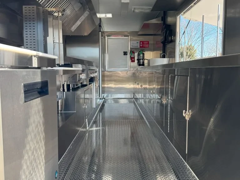 La Casa Del Sazon Inc food trailer wrap, photo 5