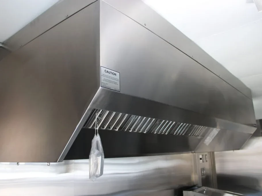 La Cocina Mendoza food trailer wrap, photo 19