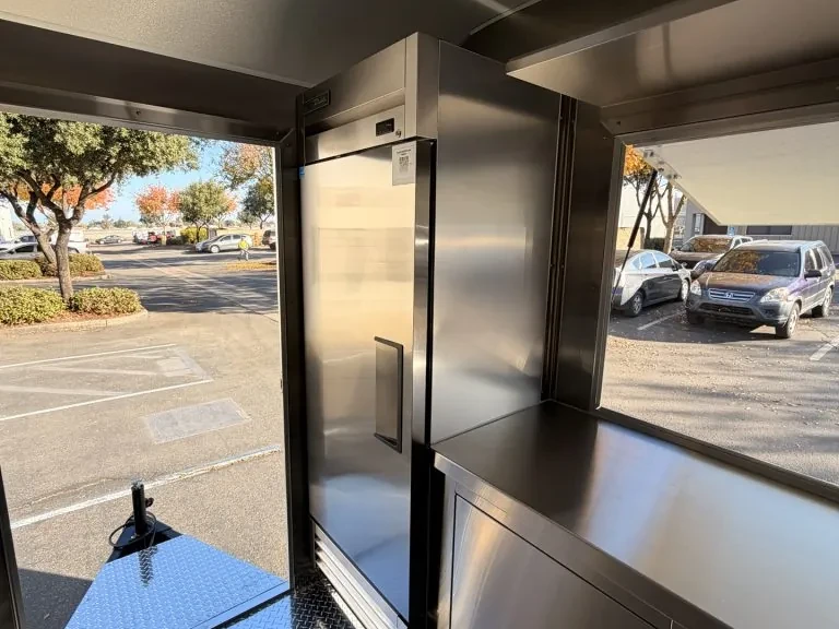 Living for Today food trailer wrap, photo 7