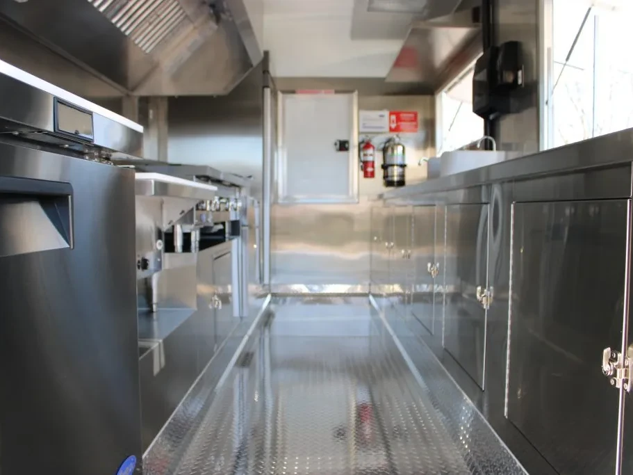 Los Pinches Tacos food trailer wrap, photo 8