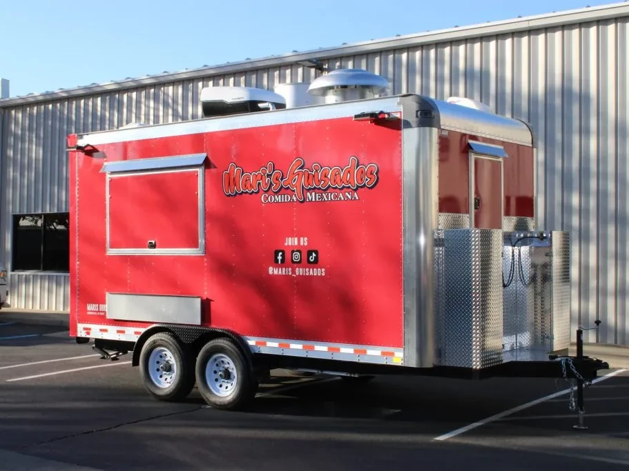 Mari’s Gusados food trailer wrap, photo 4