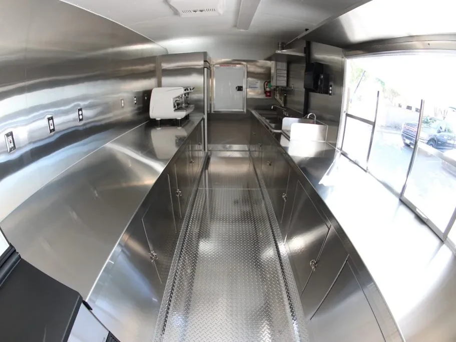 Mel’s Mobile Coffee food trailer wrap, photo 18