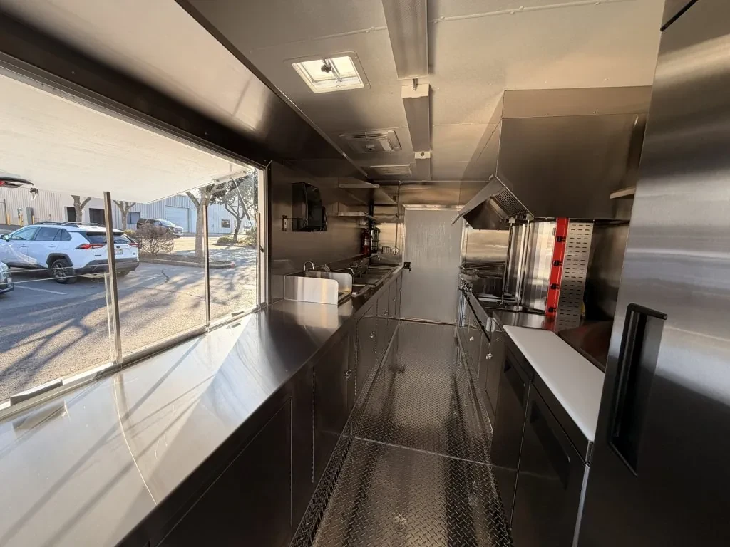 Mr Gyros food trailer wrap, photo 7