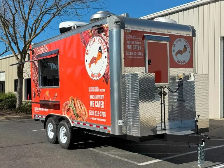 Mr Sticky Fingerz BBQ food trailer wrap, photo 2