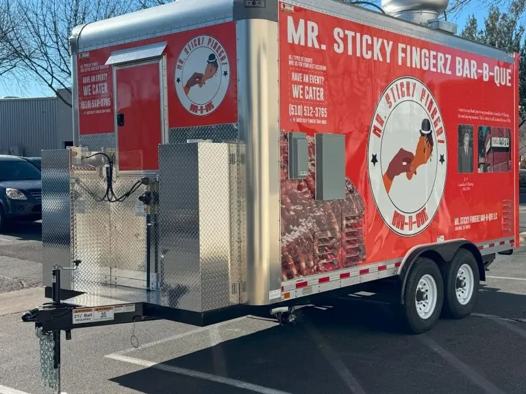 Mr Sticky Fingerz BBQ food trailer wrap, photo 3