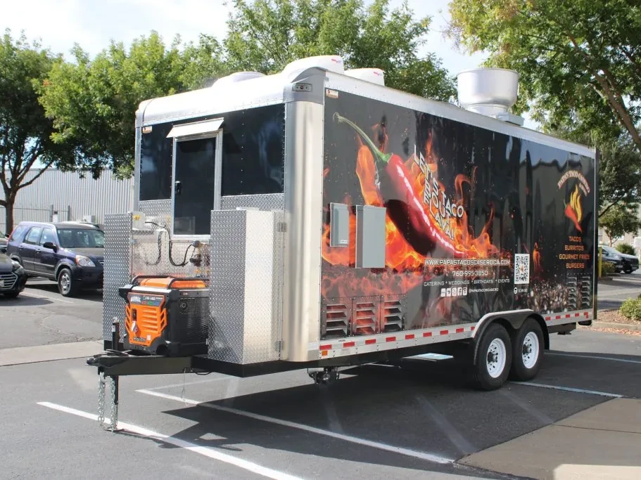 Papa’s Tacos Casero food trailer wrap, photo 4