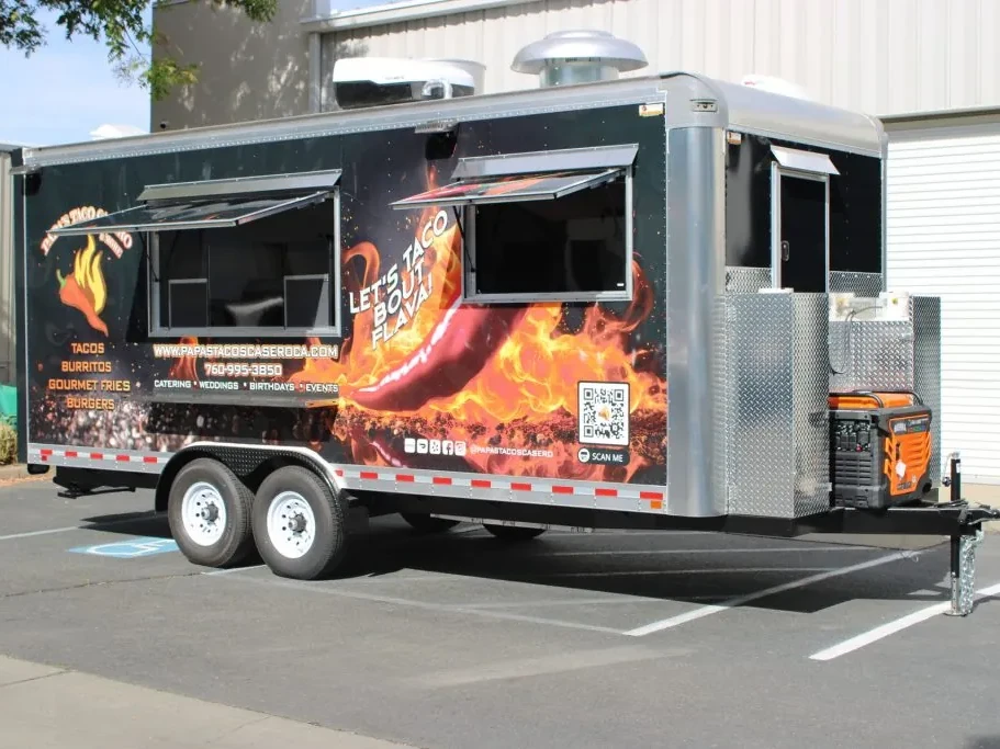 Papa’s Tacos Casero food trailer wrap, photo 9