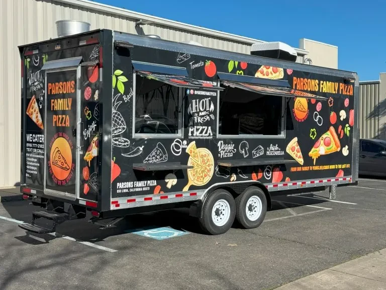 Parsons Family Pizza food trailer wrap, photo 11