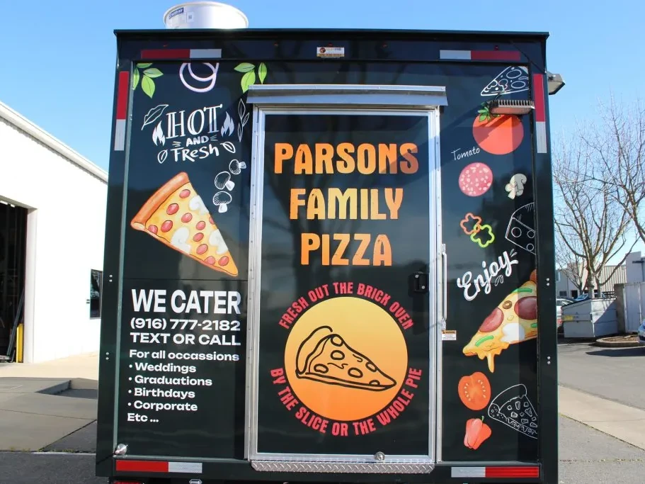 Parsons Family Pizza food trailer wrap, photo 15