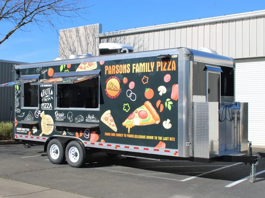 Parsons Family Pizza food trailer wrap, photo 16