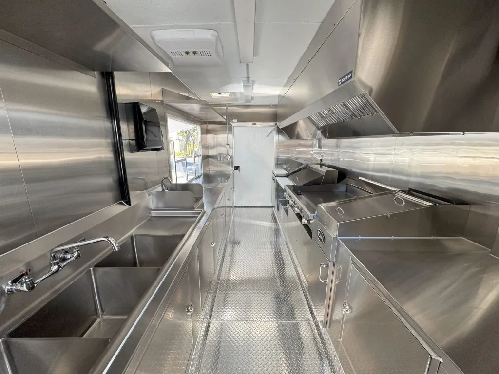 Patty’s Mexican Food food trailer wrap, photo 11