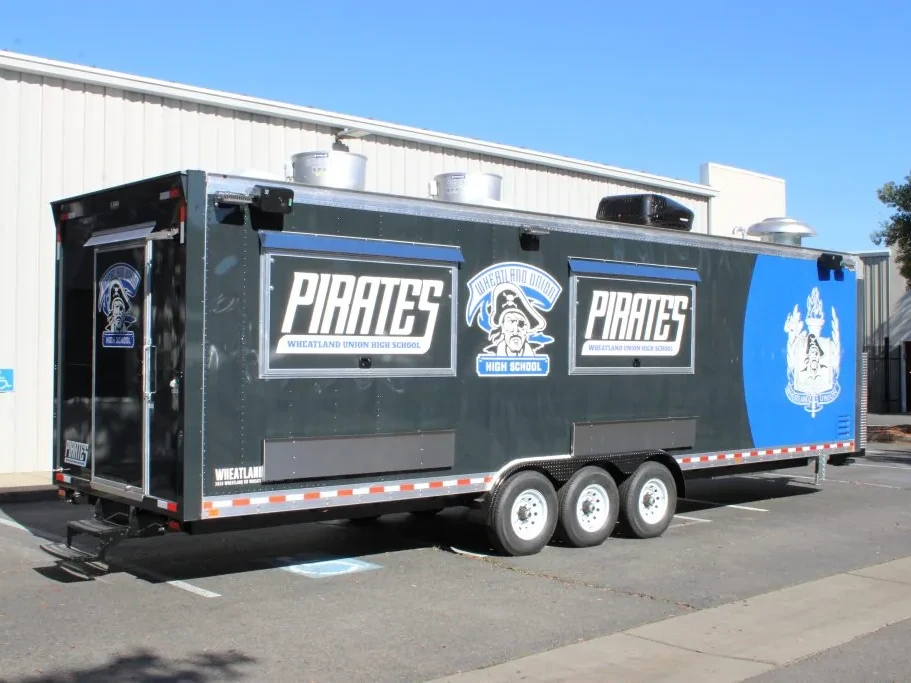 Pirates food trailer wrap, photo 1