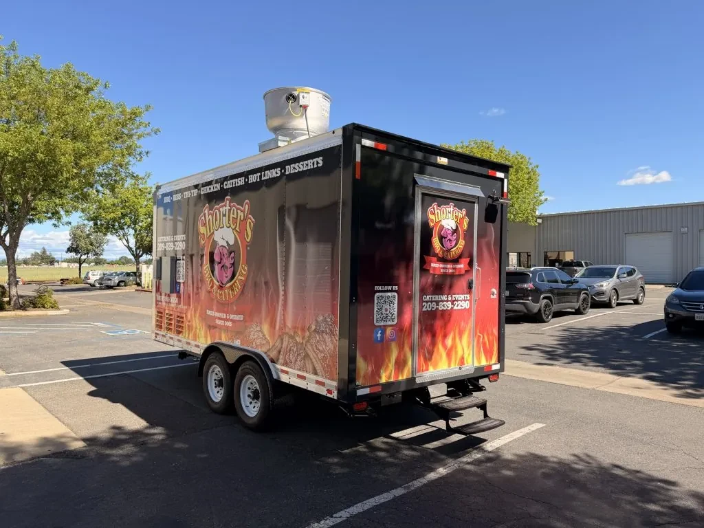 Shorter’s BBQ & Catering food trailer wrap, photo 15