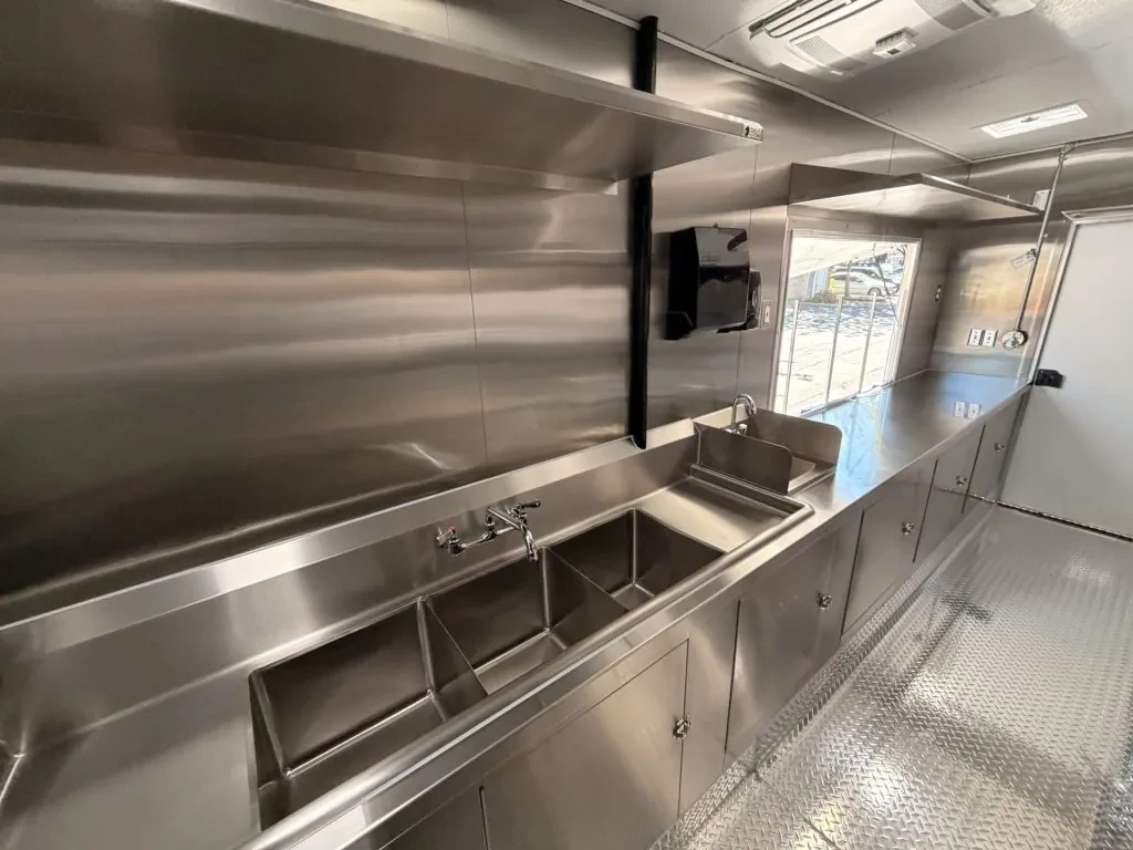 Shorter’s BBQ & Catering food trailer wrap, photo 6