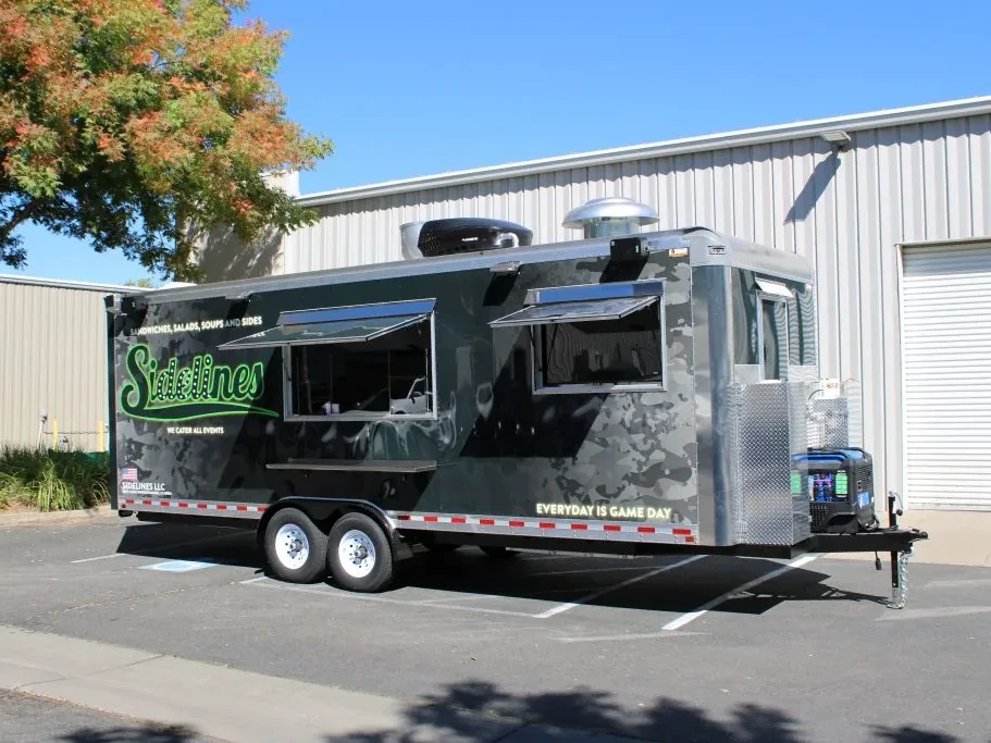 Sidelines food trailer wrap, photo 2