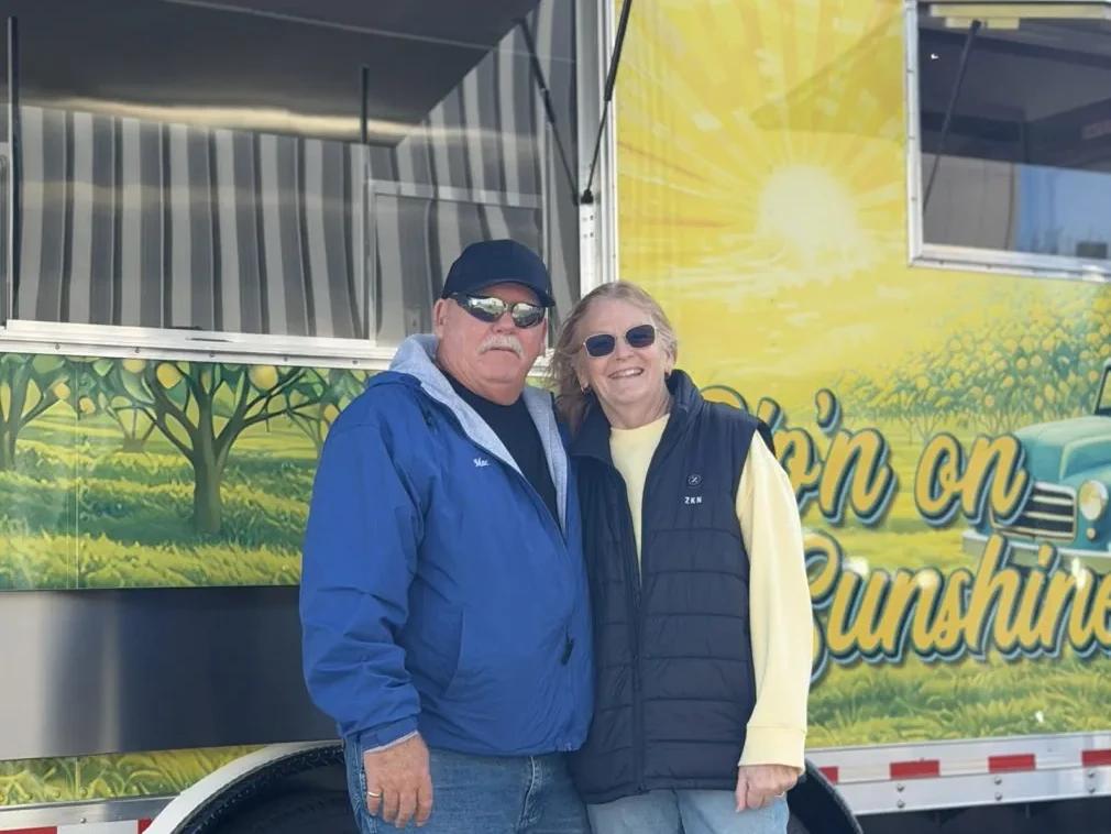 Sip’n on Sunshine food trailer wrap, photo 1