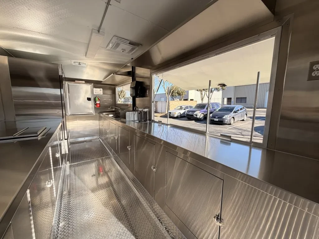 Sip’n on Sunshine food trailer wrap, photo 4