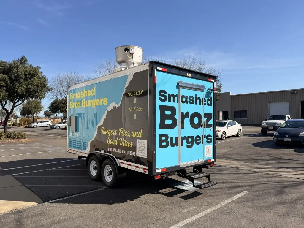 Smashed Broz Burgers food trailer wrap, photo 11