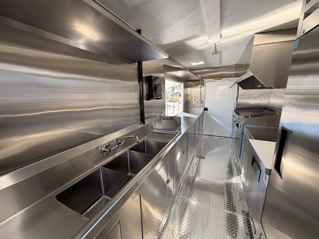 Smashed Broz Burgers food trailer wrap, photo 7