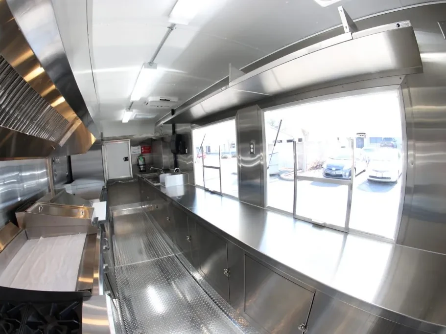 Smoke Cellar BBQ food trailer wrap, photo 13