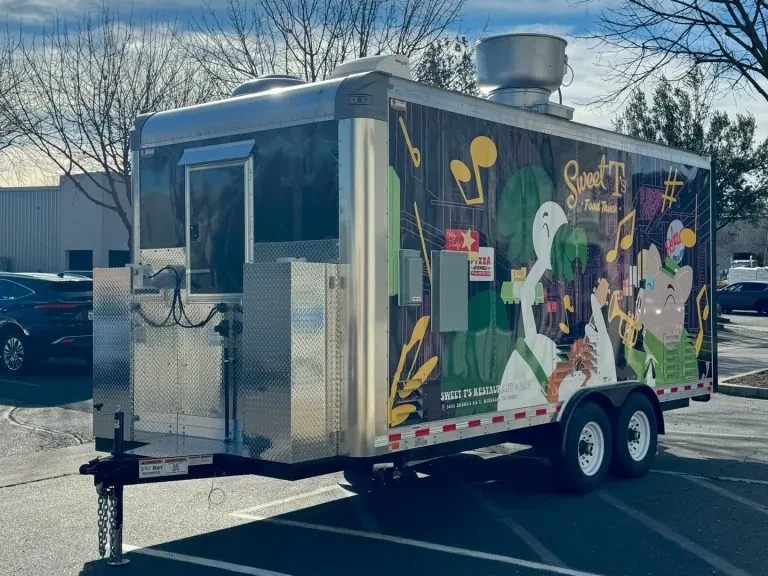 Sweet T’s Restaurant + Bar food trailer wrap, photo 3