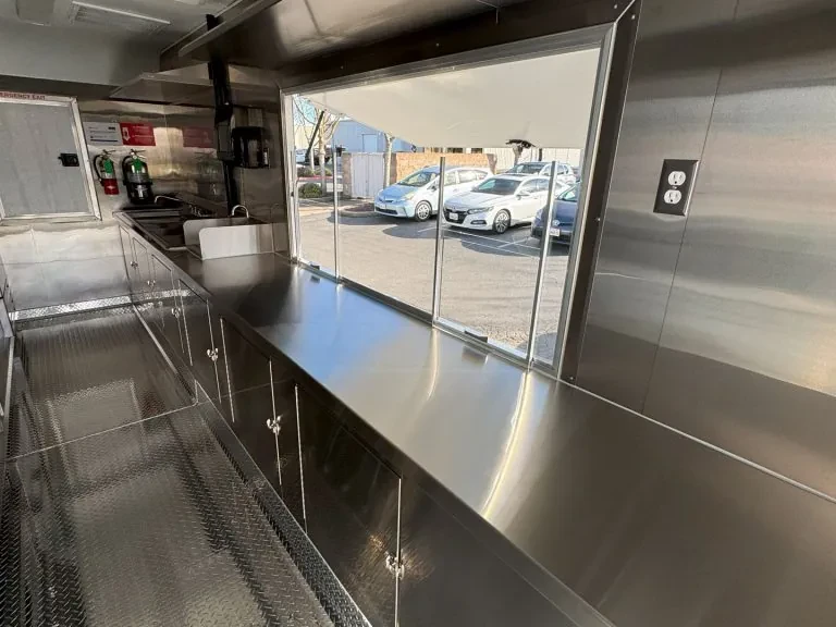 Sweet T’s Restaurant + Bar food trailer wrap, photo 7